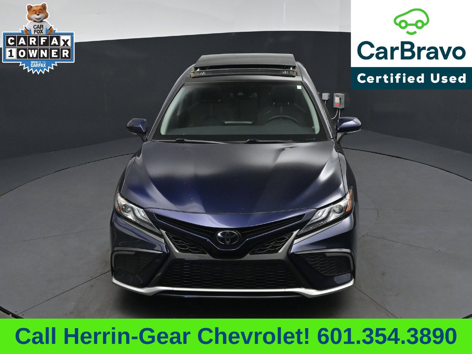 Used 2022 Toyota Camry XSE FWD image 37