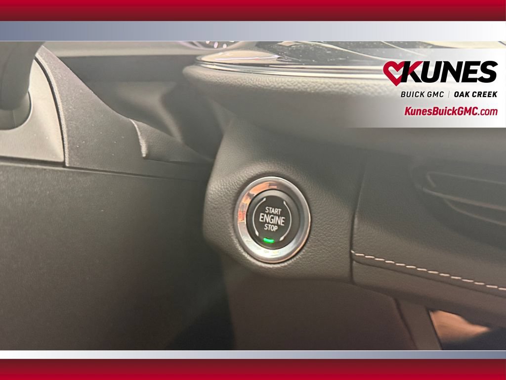 Used 2023 Buick Envision Avenir AWD/4WD image 31