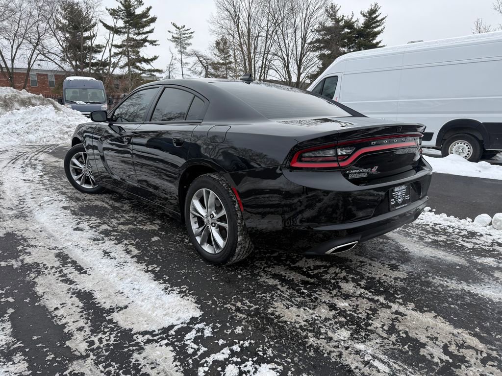 Used 2022 Dodge Charger SXT w/ Cold Weather Package image 9