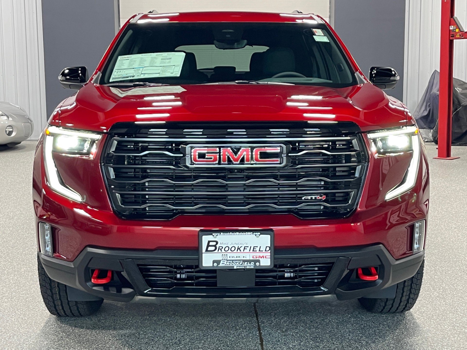 New 2026 GMC Acadia AT4 image 8