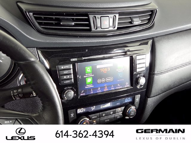Used 2018 Nissan Rogue SL w/ Premium Package AWD/4WD image 24