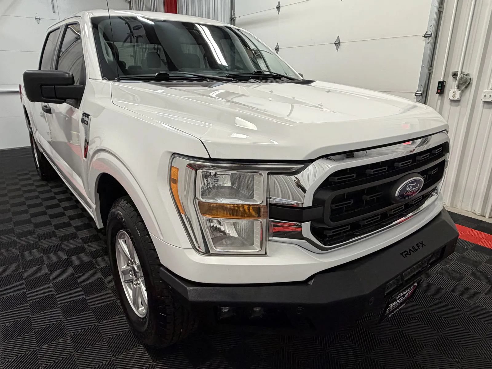 Used 2021 Ford F150 XLT w/ Equipment Group 301A Mid AWD/4WD image 6