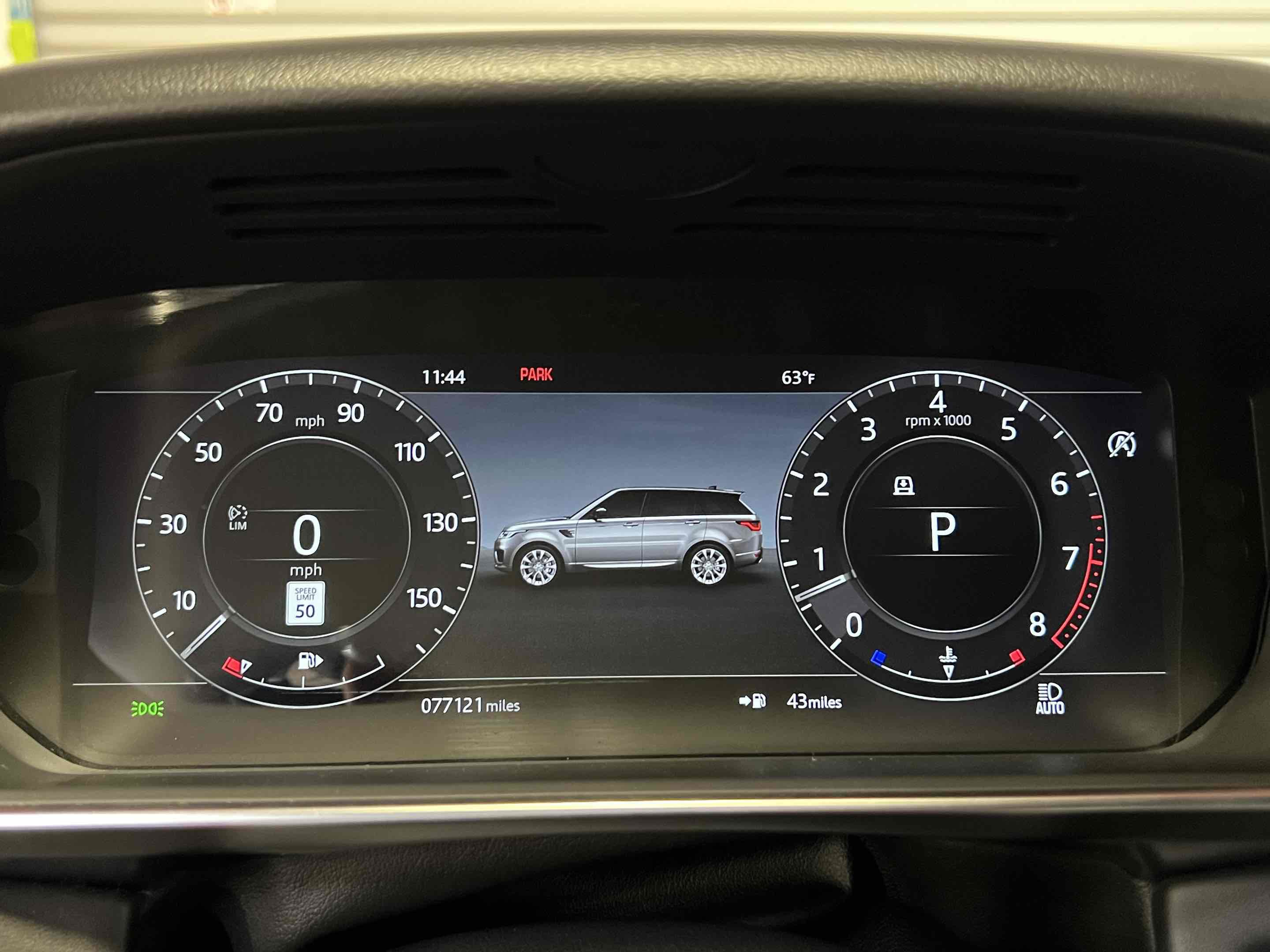 Used 2020 Land Rover Range Rover Sport HST image 8