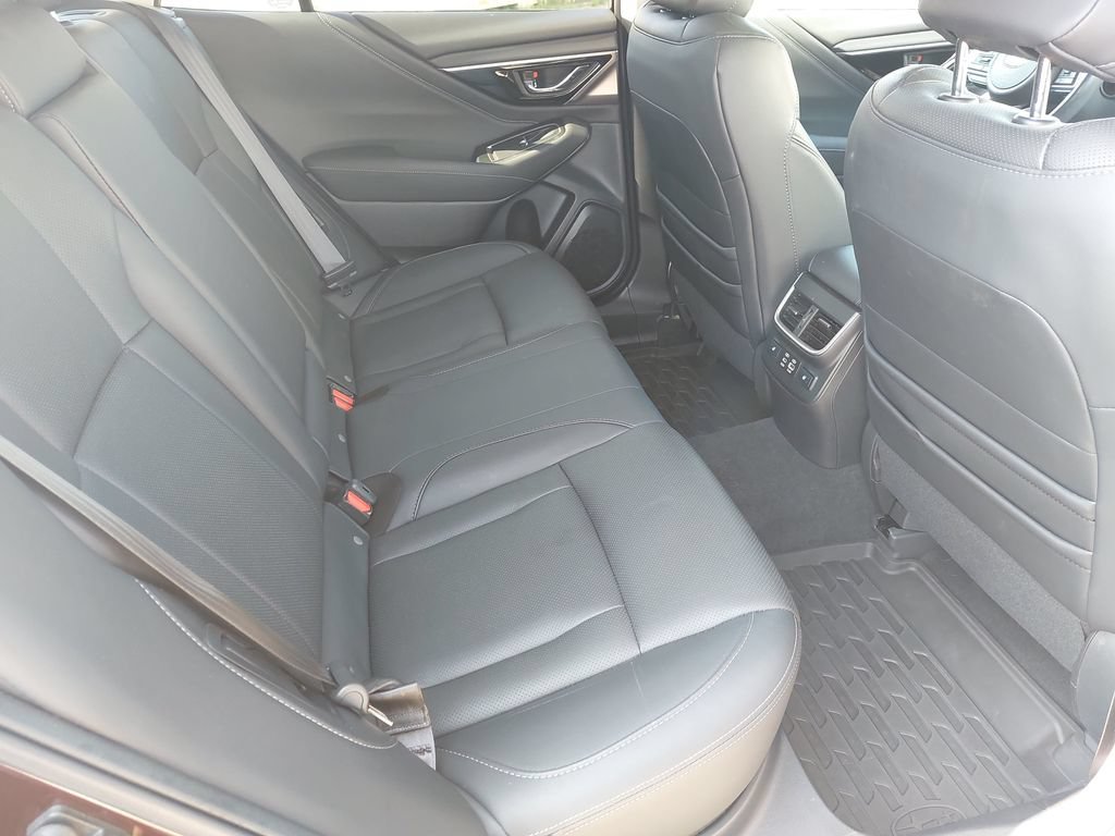 Used 2024 Subaru Outback Touring AWD/4WD image 33
