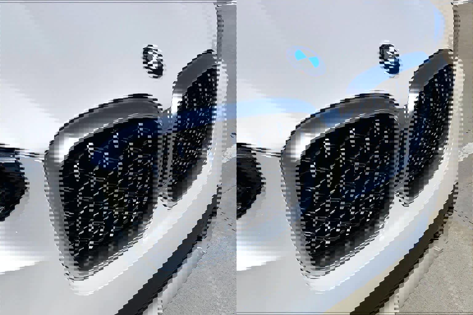 Used 2025 BMW X4 xDrive30i image 29