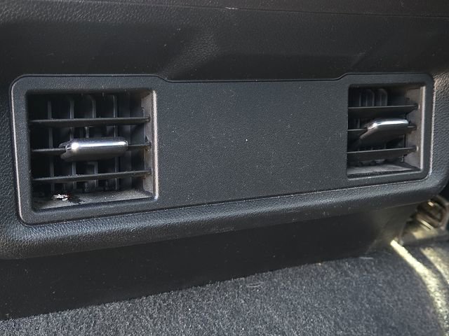 Used 2022 Chevrolet Silverado 1500 Custom image 17