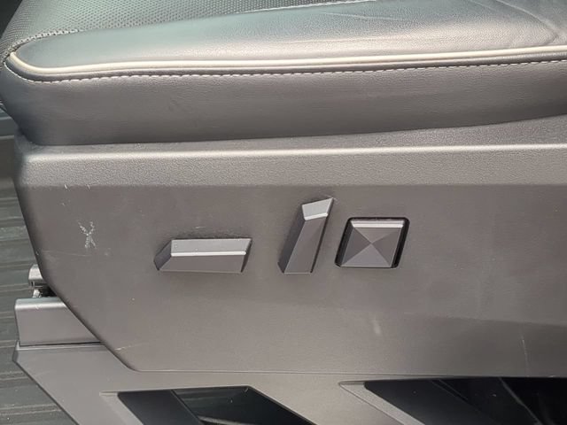 Used 2024 Tesla Cybertruck AWD Crew Cab image 20