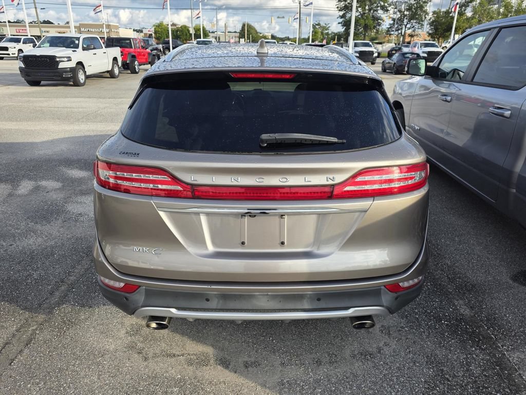 Used 2019 Lincoln MKC Premiere FWD image 3