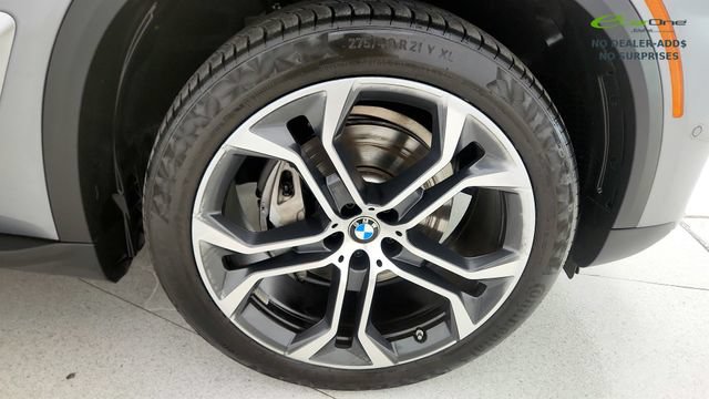 Used 2025 BMW X5 sDrive40i w/ Parking Assistance Package RWD image 81