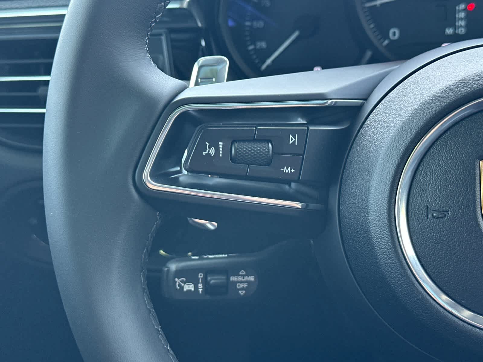 New 2026 Porsche Macan AWD/4WD image 26