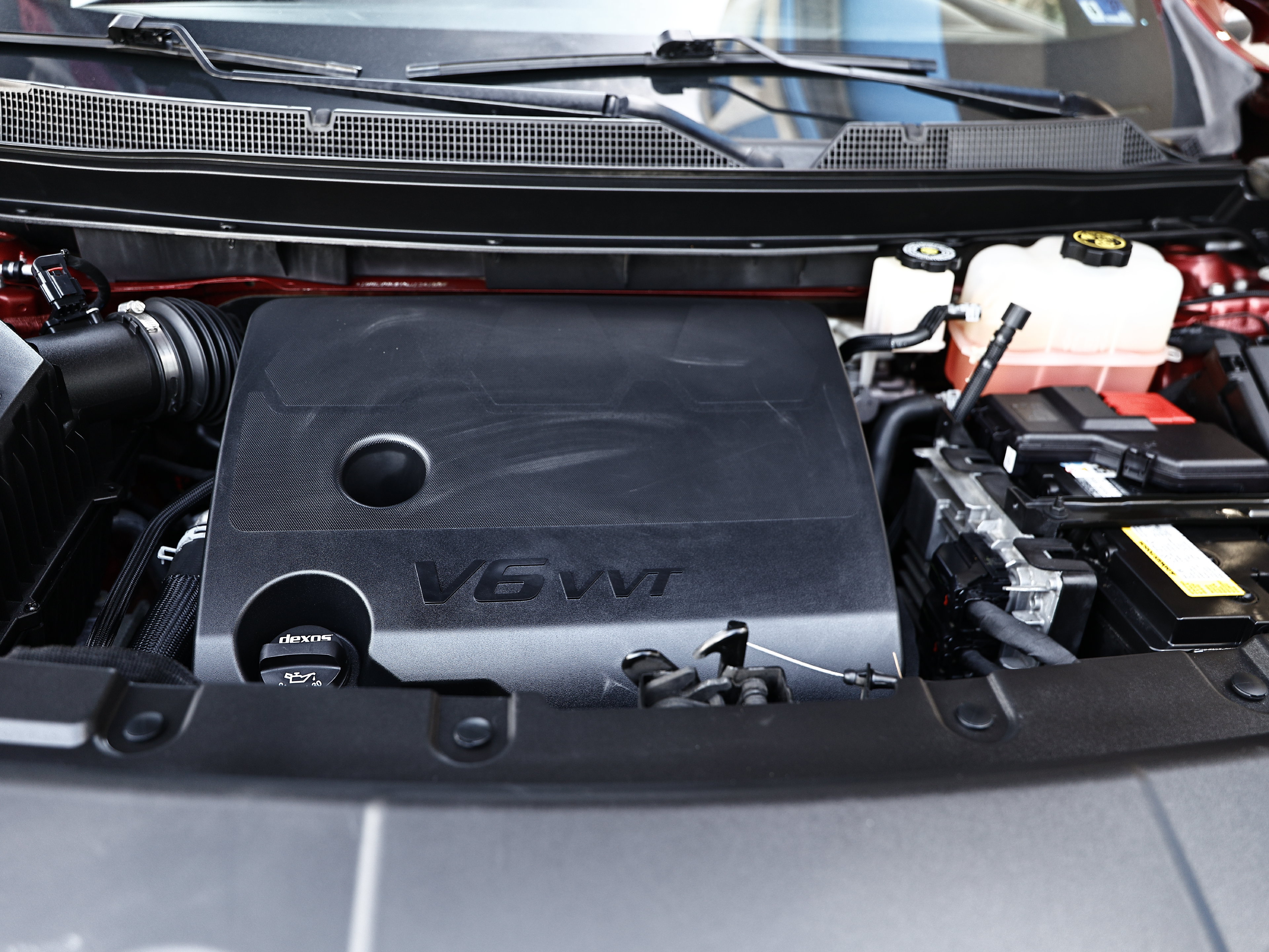 Used 2022 Chevrolet Traverse High Country w/ LPO, Floor Liner Package AWD/4WD image 33