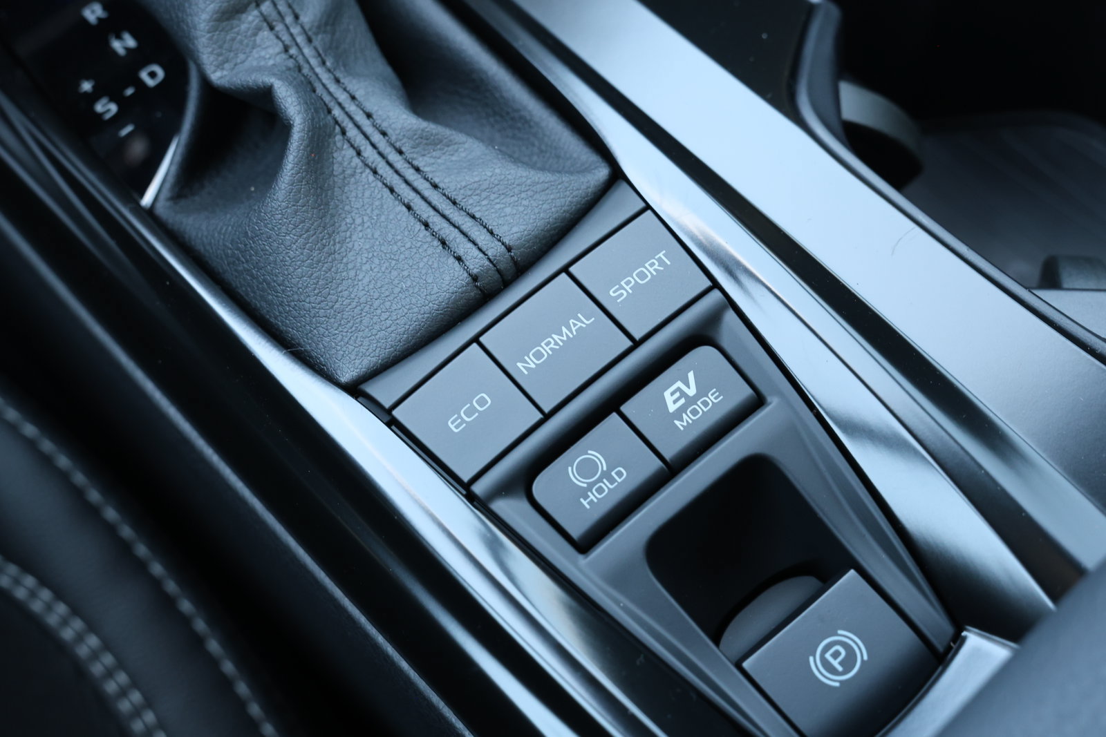 New 2027 Toyota Camry SE w/ Convenience Package FWD image 23