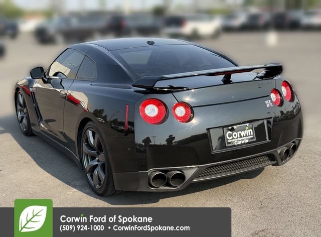 Used 2009 Nissan GT-R Premium AWD/4WD image 14