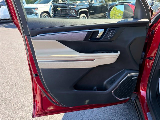 Used 2026 Buick Enclave Preferred FWD image 11