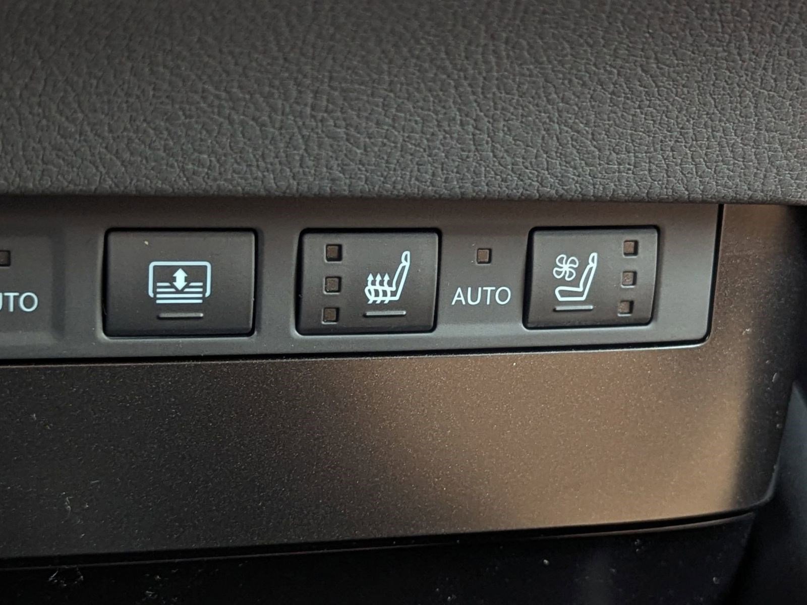 New 2025 Lexus ES 350 ES 350 Luxury image 32