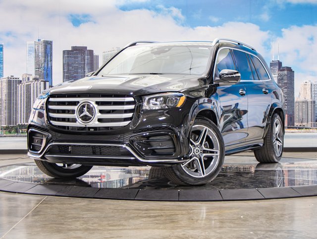 Used 2026 Mercedes-Benz GLS 450 4MATIC image 2
