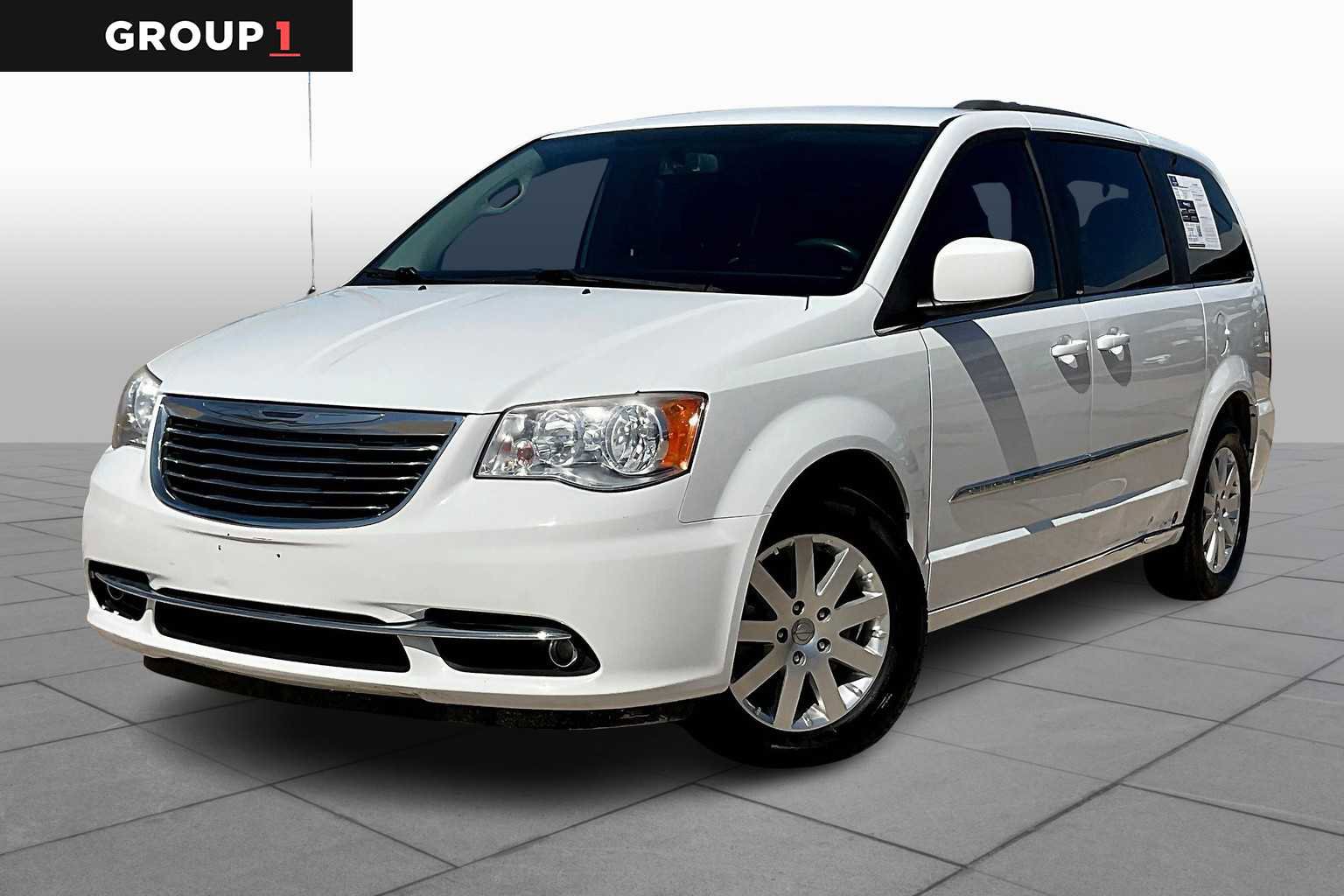 Used 2014 Chrysler Town & Country Touring