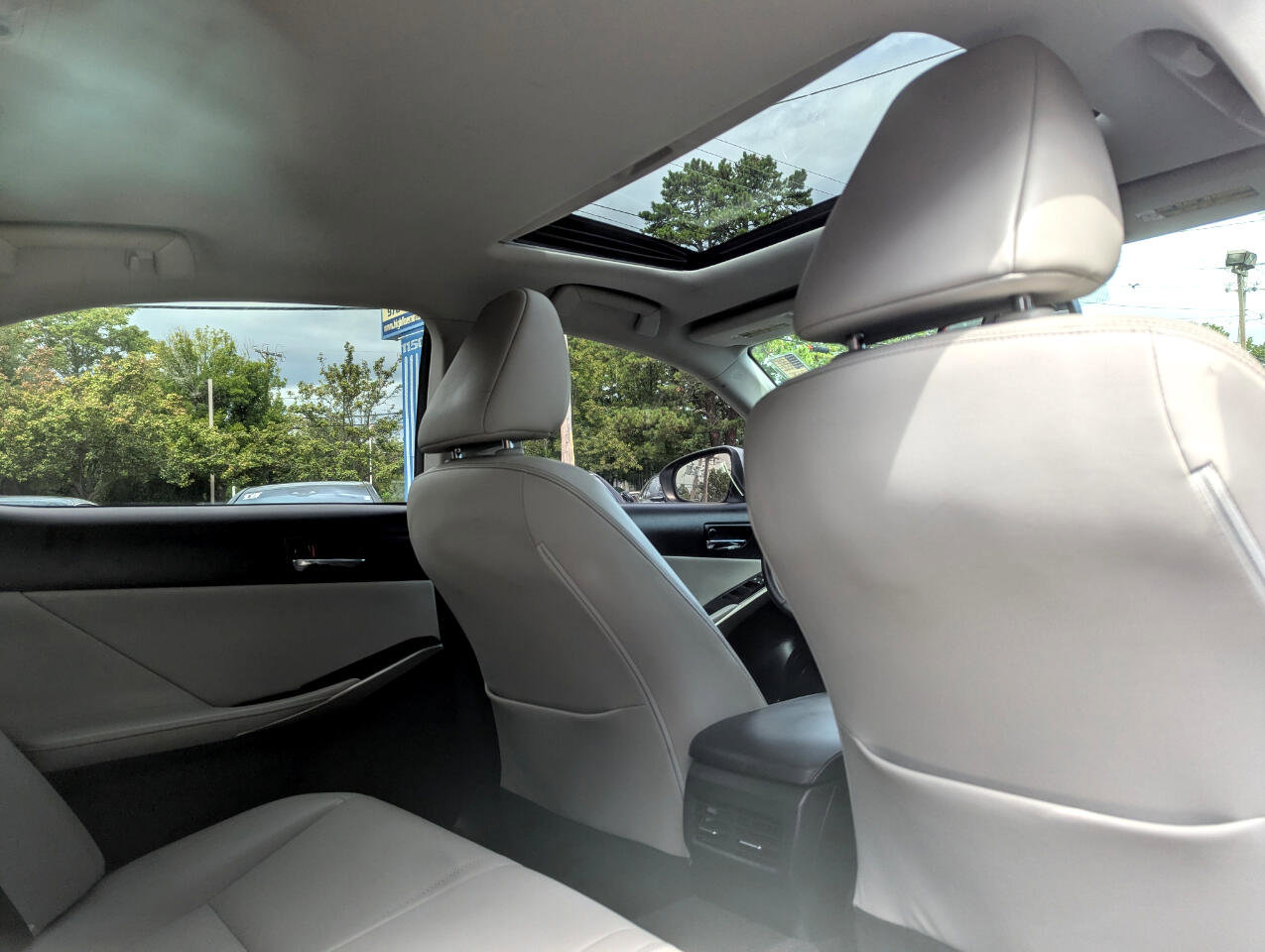 Used 2015 Lexus IS 250 AWD image 51