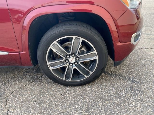 Used 2017 GMC Acadia Denali w/ Technology Package image 28