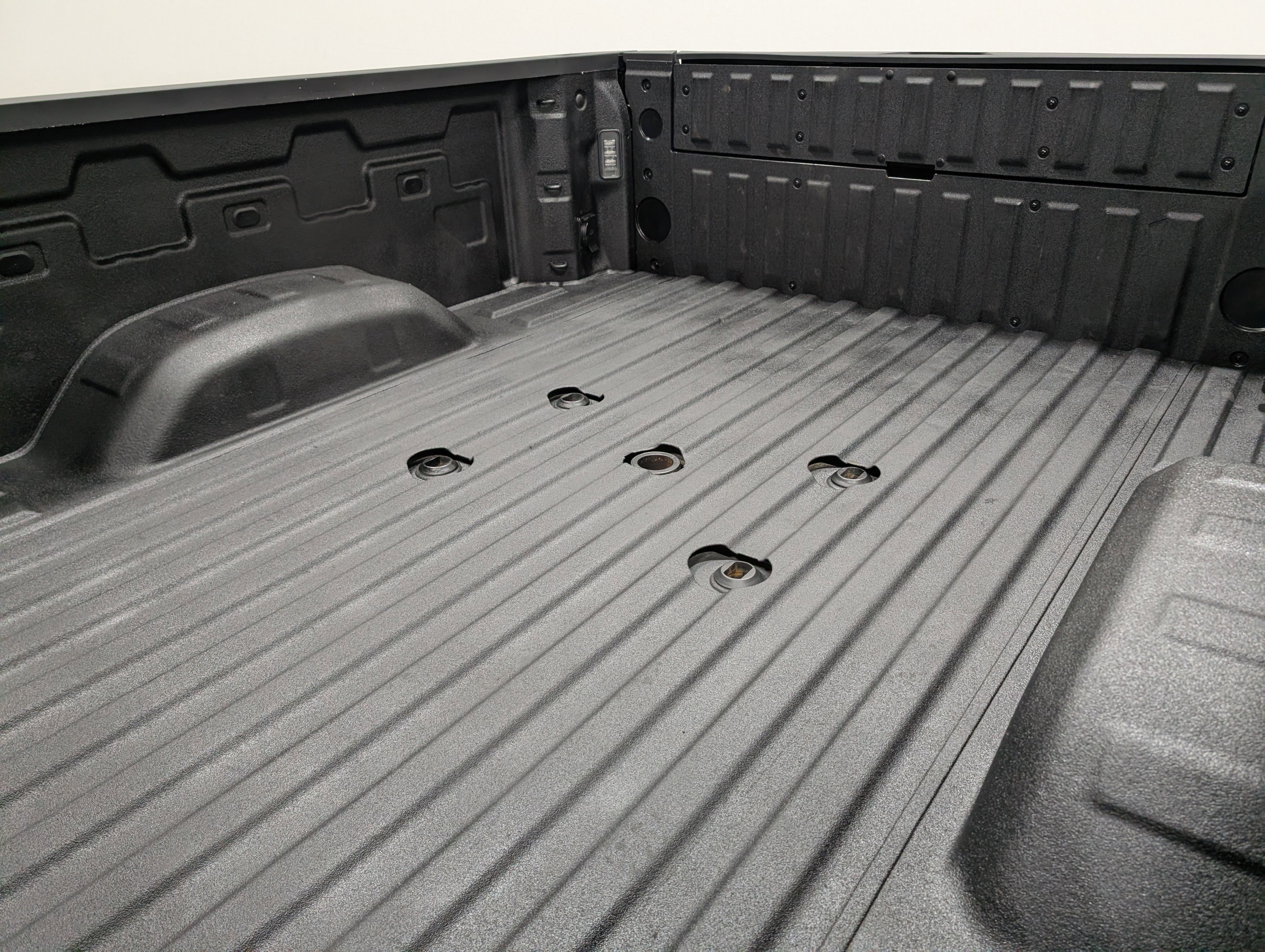 Used 2025 GMC Sierra 3500 AT4 w/ AT4 Premium Plus Package image 10