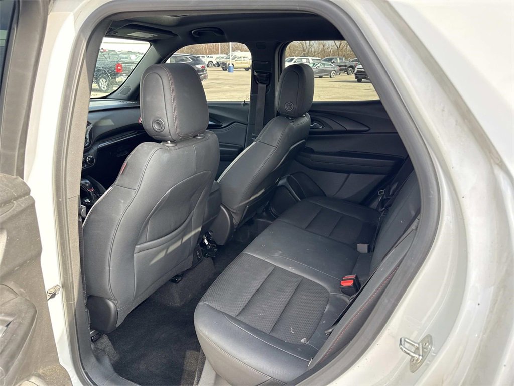Used 2023 Chevrolet TrailBlazer RS w/ Sun and Liftgate Package image 28