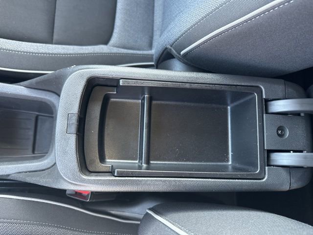 Used 2025 Chevrolet TrailBlazer LT AWD/4WD image 35