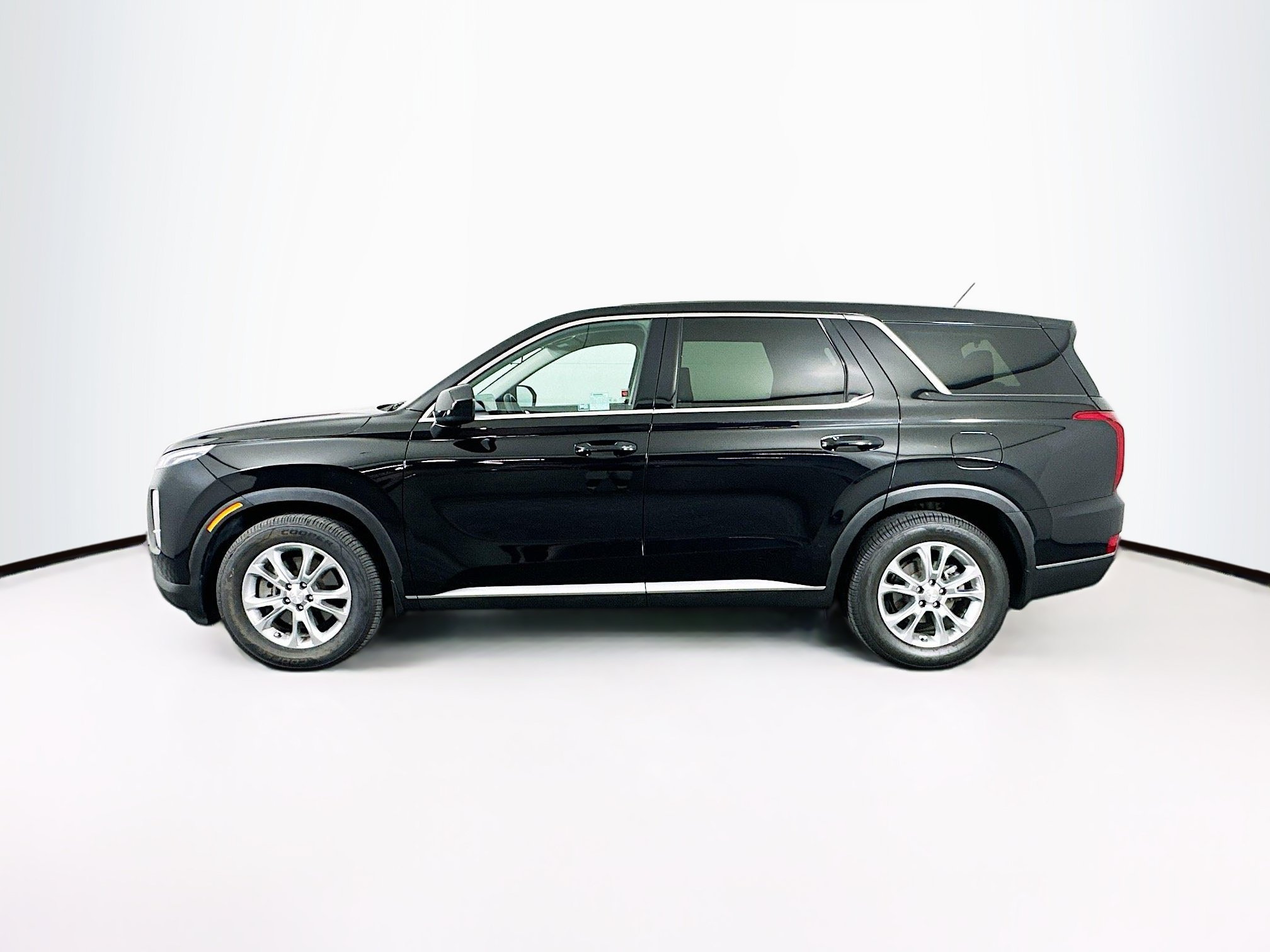 Used 2021 Hyundai Palisade SE w/ Cargo Package FWD image 4