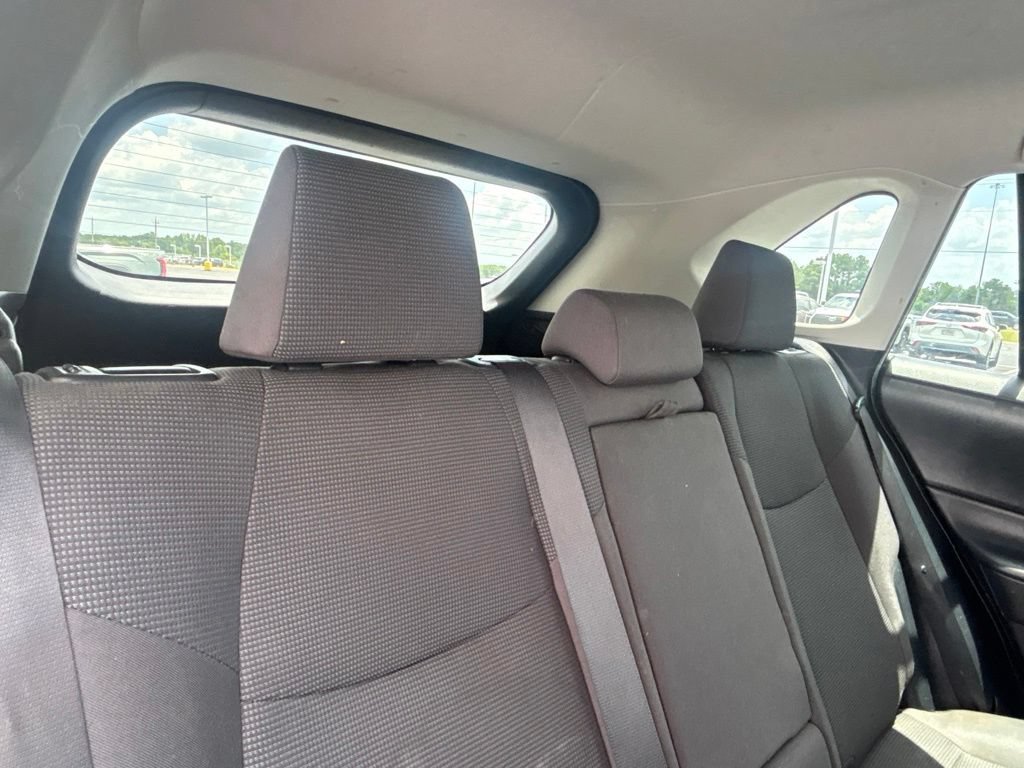 Used 2021 Toyota RAV4 LE FWD image 25