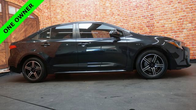 Used 2020 Toyota Corolla LE FWD image 8