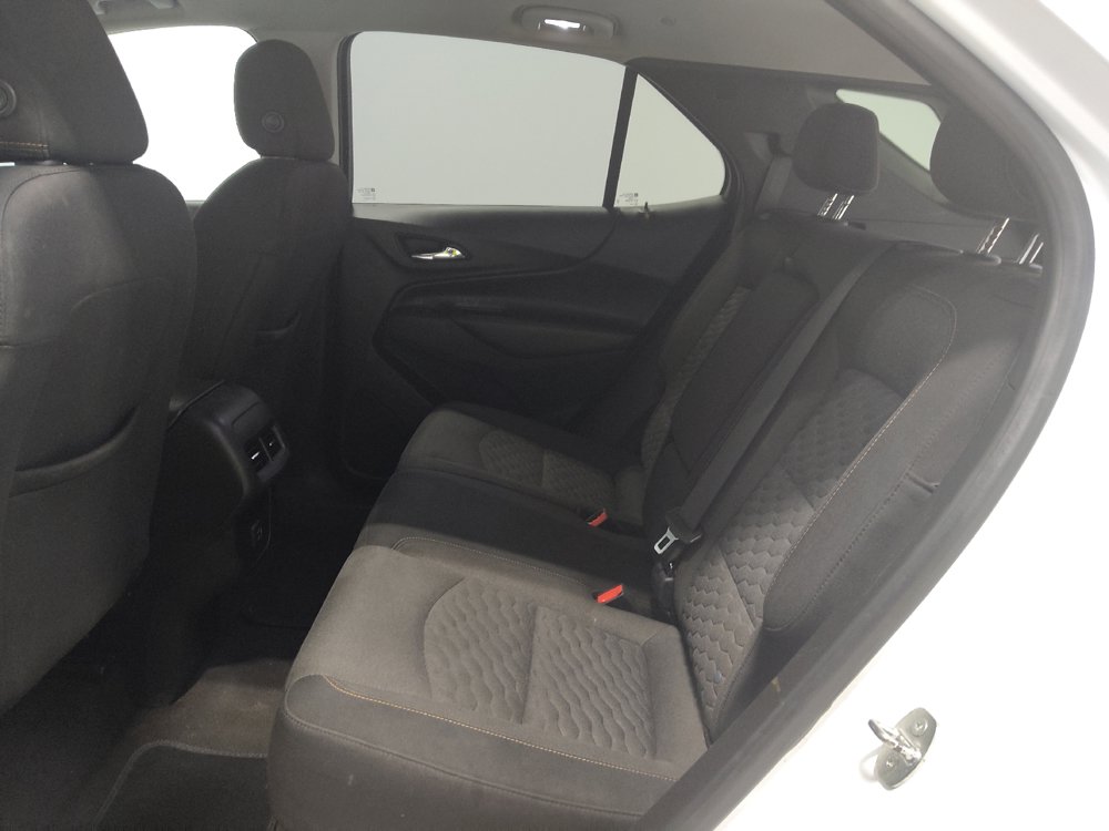 Used 2021 Chevrolet Equinox LT FWD image 18