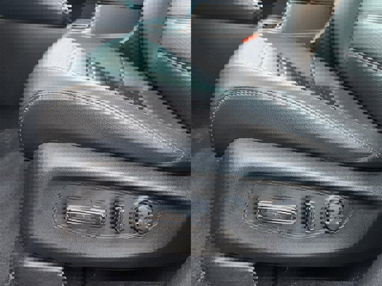 Certified 2025 Honda CR-V EX-L image 23