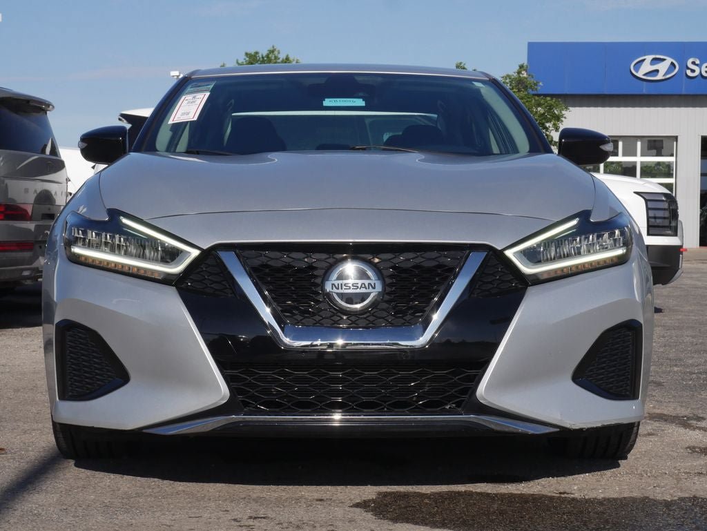 Used 2021 Nissan Maxima 3.5 SV w/ Floor Mat Group FWD image 5
