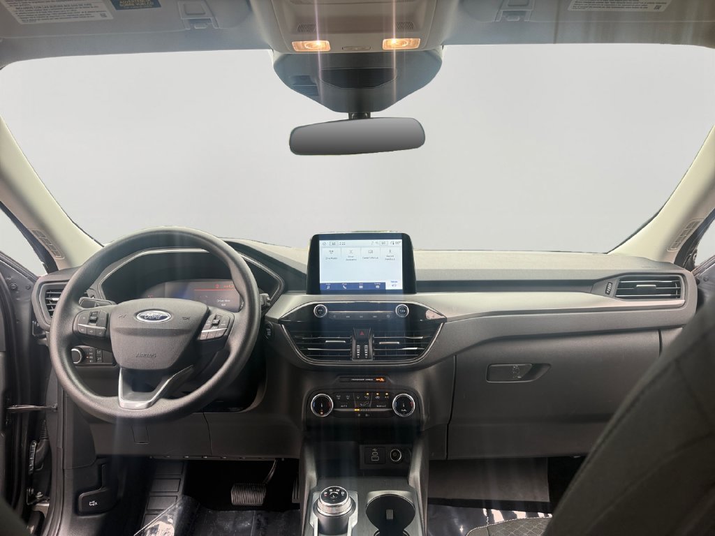 Used 2025 Ford Escape Active AWD/4WD image 10