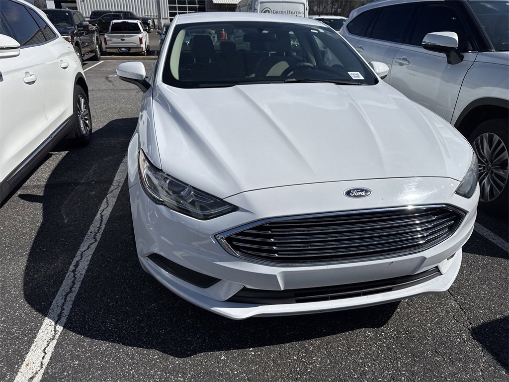 Used 2018 Ford Fusion S video 2
