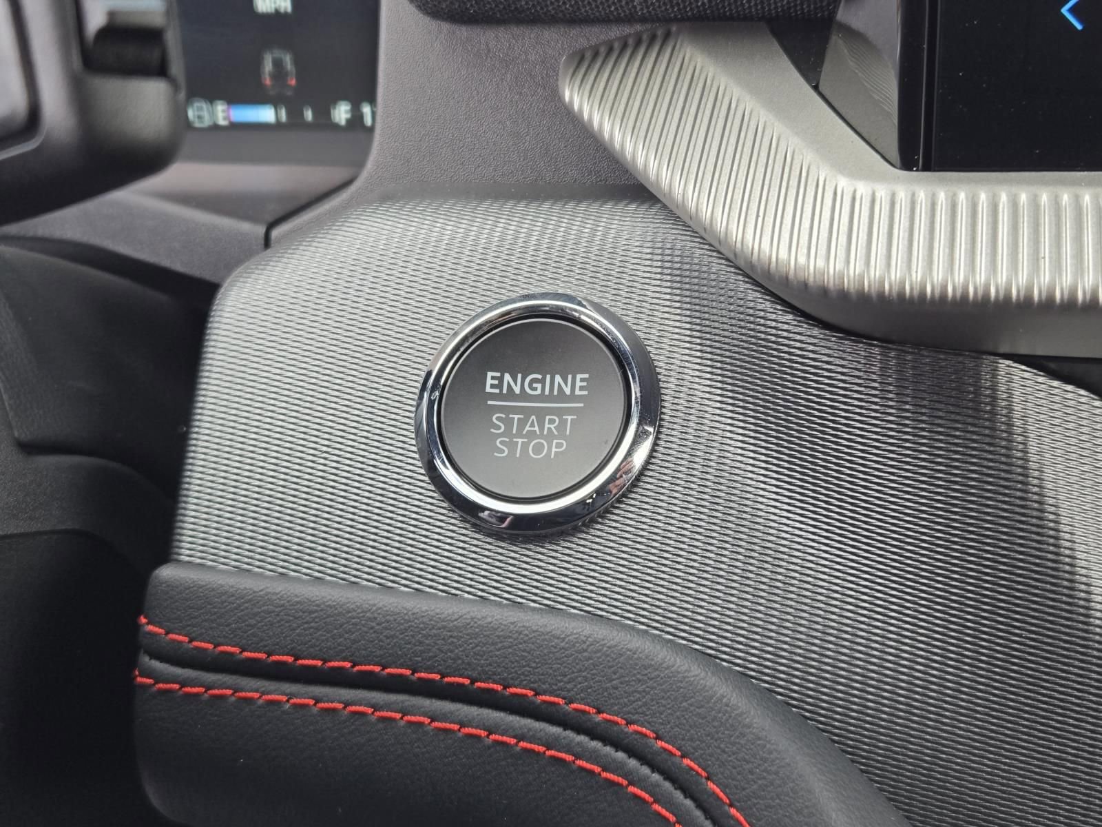 New 2026 Ford Explorer ST-Line w/ ST-Line Street Pack image 14