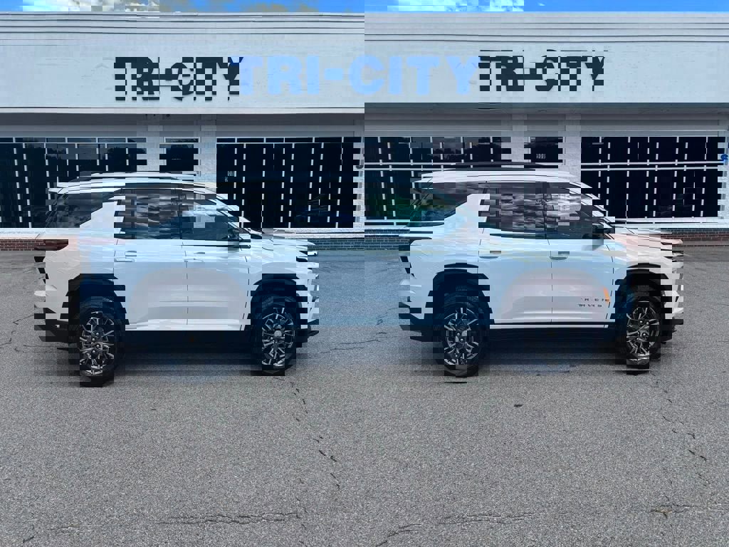 New 2026 Chevrolet Traverse LT image 6