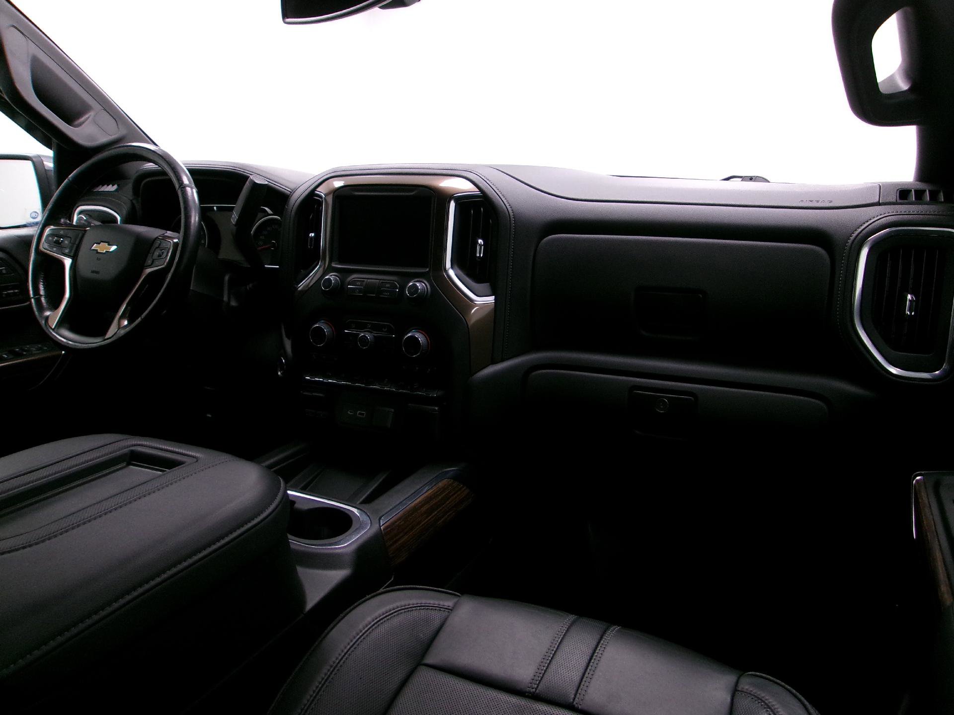 Certified 2022 Chevrolet Silverado 1500 High Country w/ Z71 Off-Road Package image 3