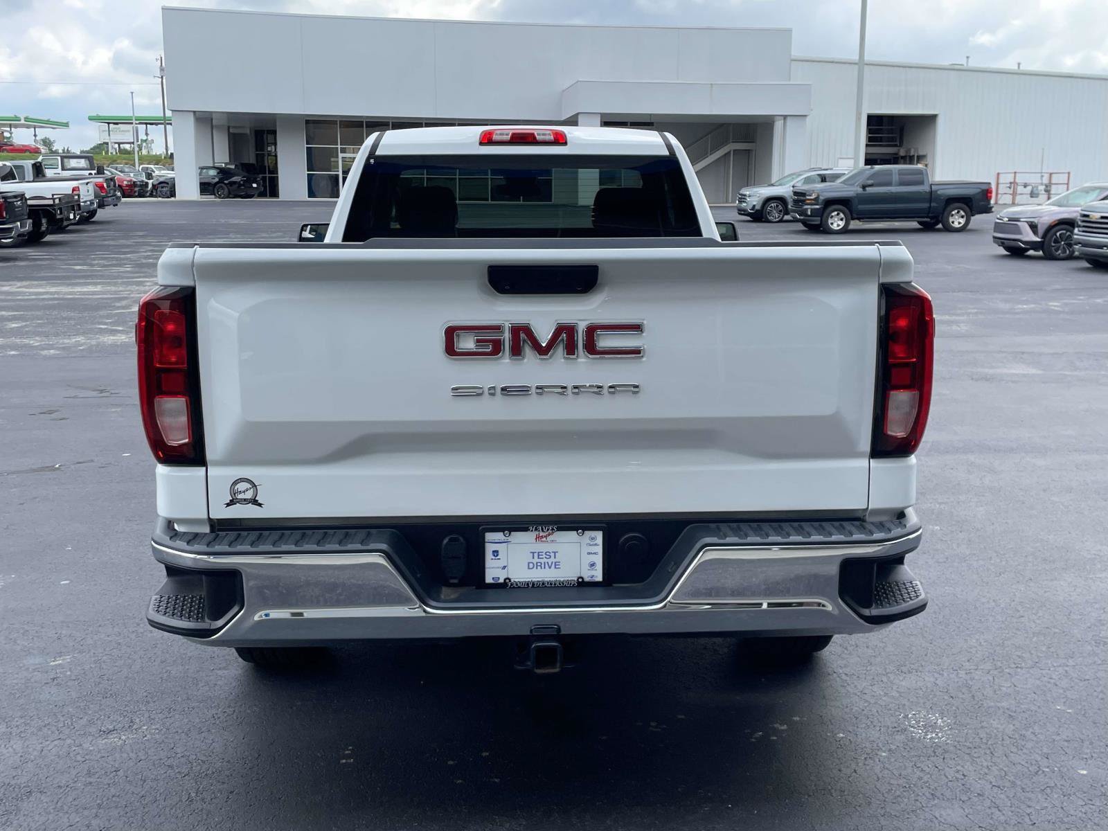 Certified 2023 GMC Sierra 1500 Pro w/ Pro Value Package AWD/4WD image 4