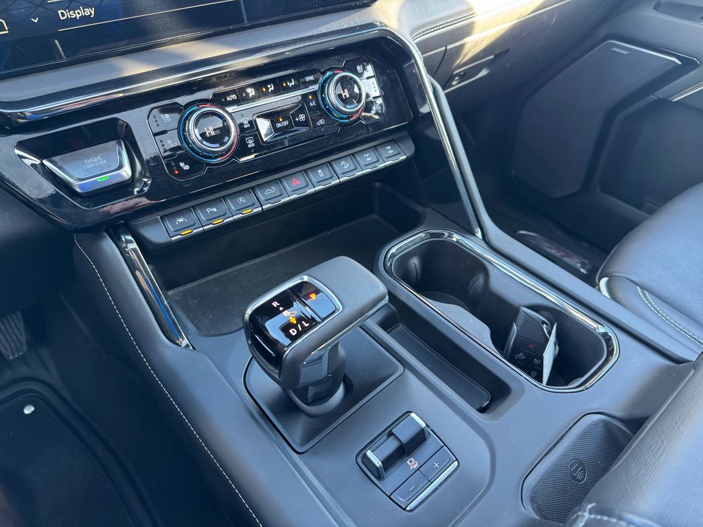 Used 2022 GMC Sierra 1500 AT4X image 18