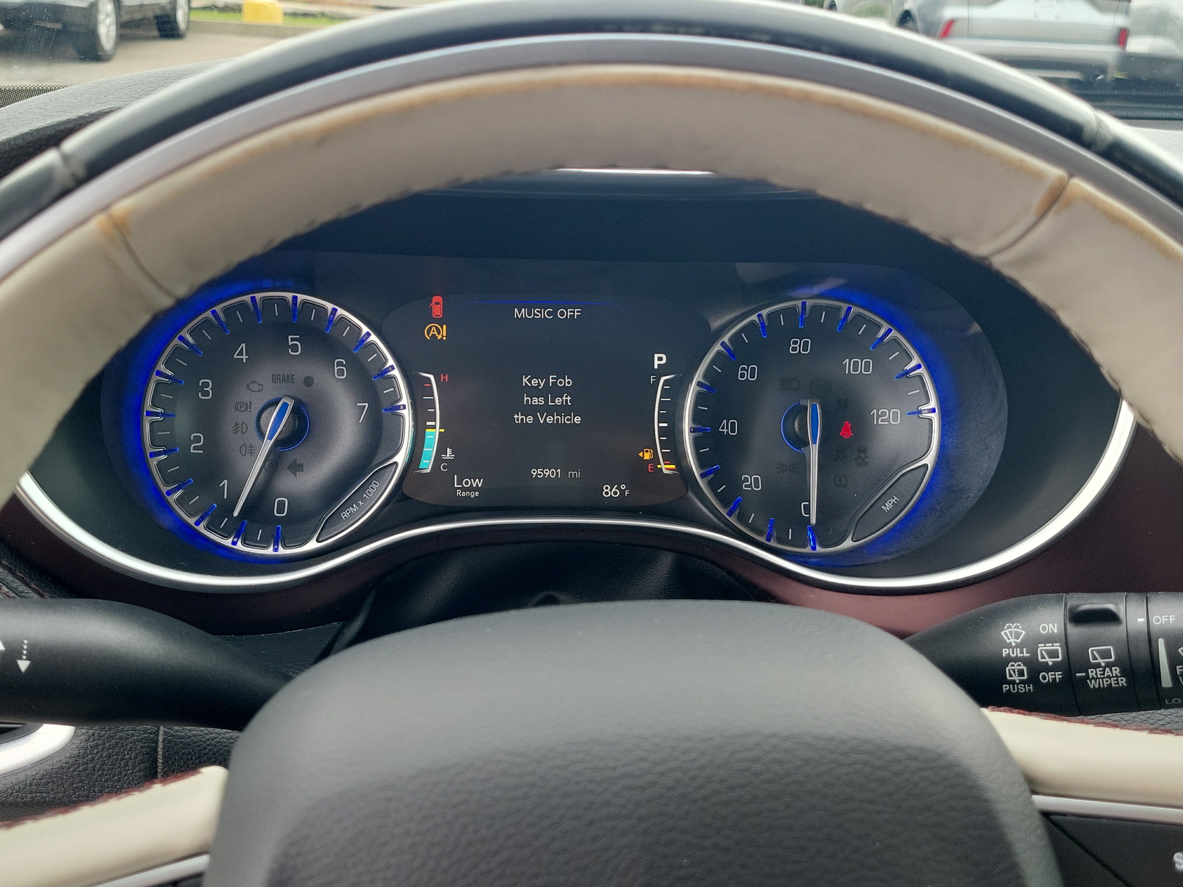 Used 2019 Chrysler Pacifica Limited FWD image 25