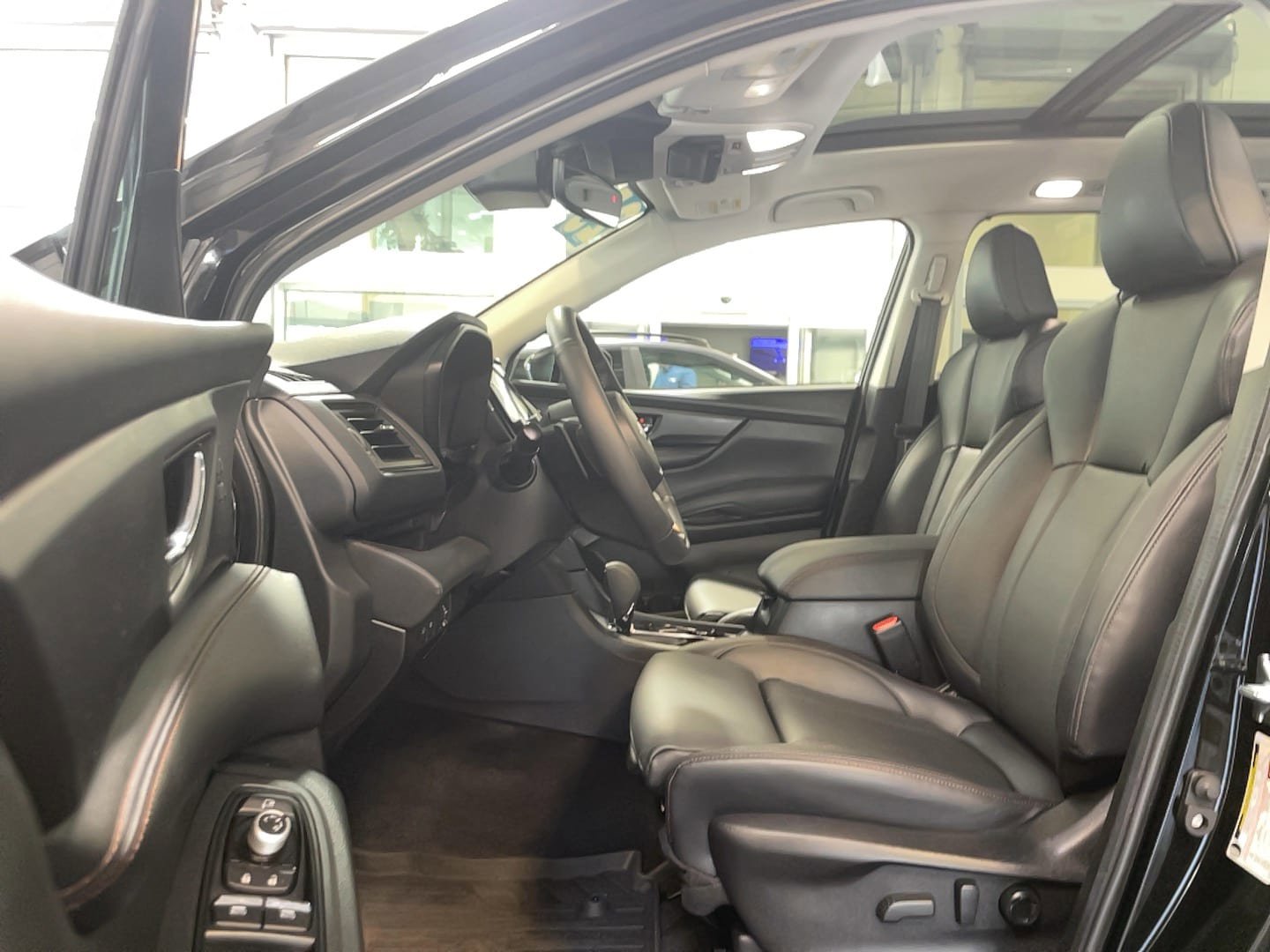 Used 2025 Subaru Ascent Bronze Edition image 17
