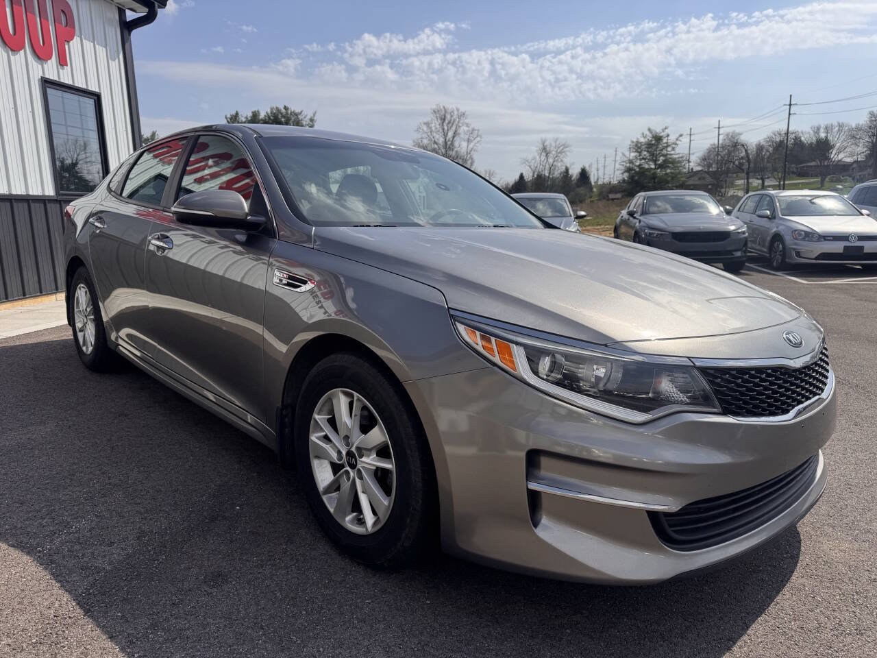 Used 2016 Kia Optima LX FWD image 4