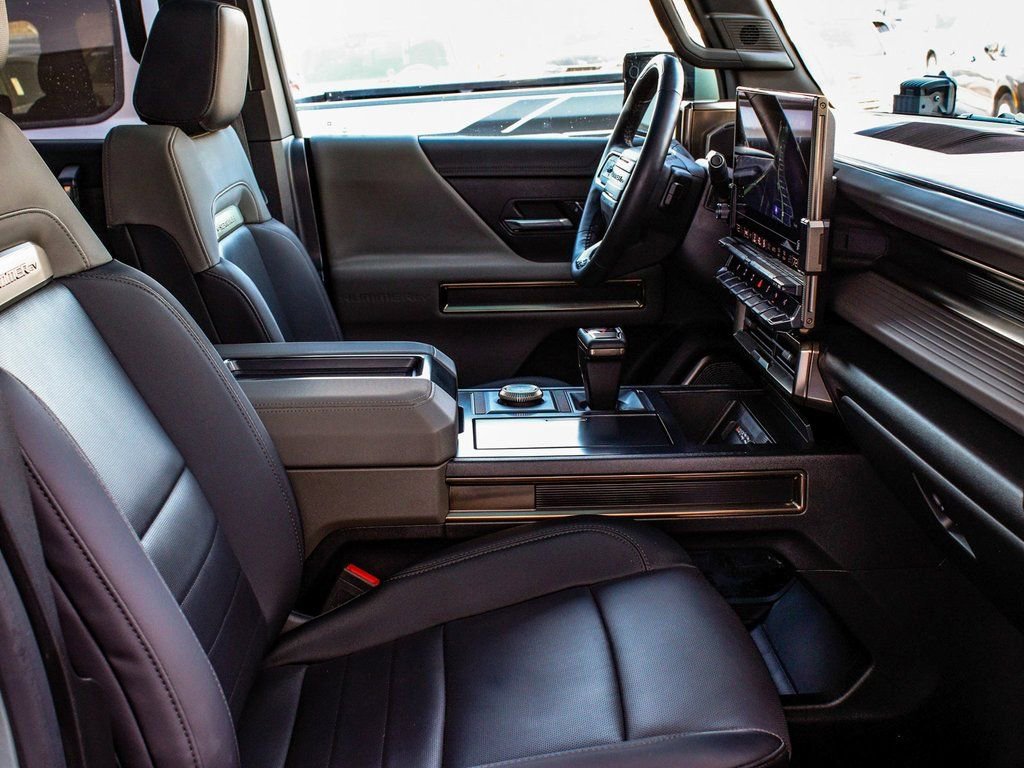 Used 2024 GMC Hummer EV 3X w/ Extreme Off-Road Package image 42