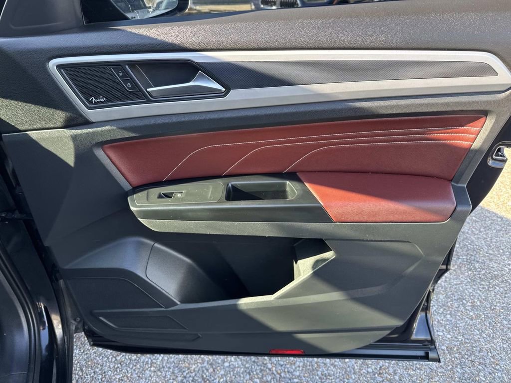 Used 2021 Volkswagen Atlas Cross Sport SEL Premium R-Line w/ Cross Sport MDO Package image 15