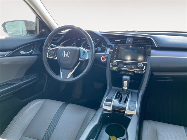 Used 2018 Honda Civic Touring image 10