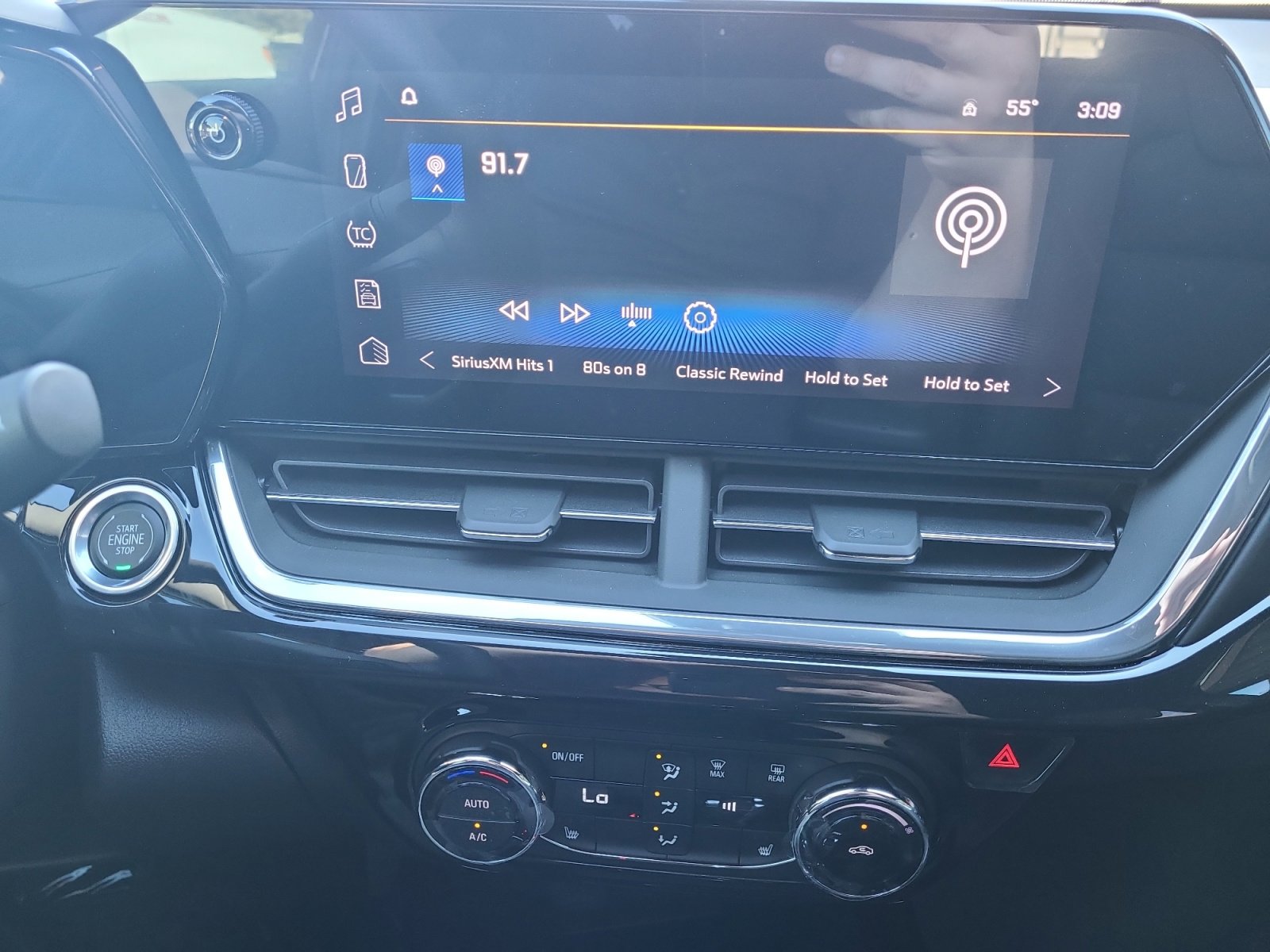 New 2026 Chevrolet Trax RS w/ Driver Confidence Package image 18