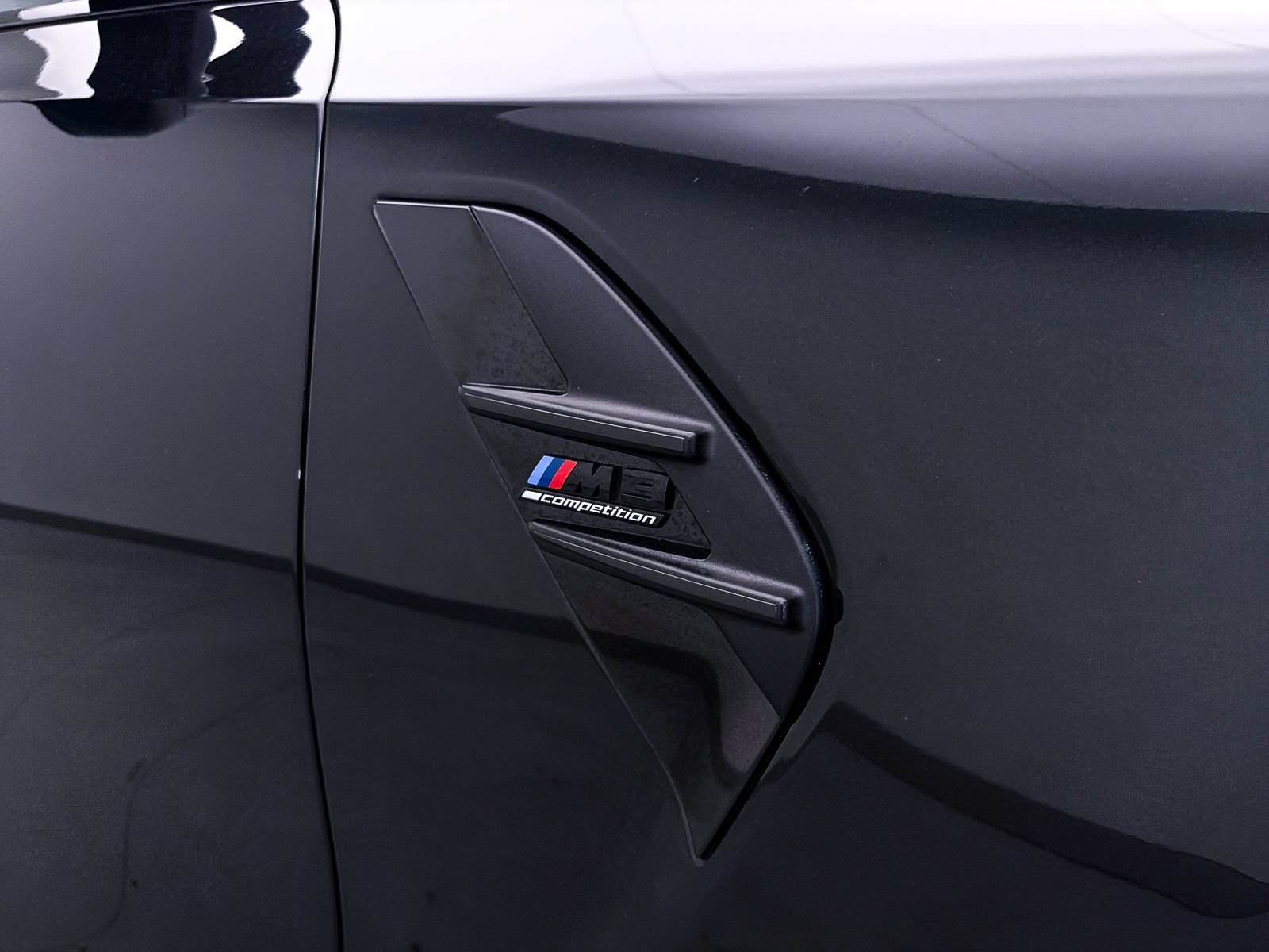 Used 2023 BMW M3 Competition AWD/4WD image 22
