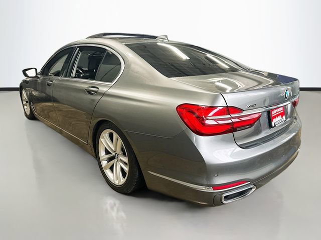 Used 2016 BMW 750i xDrive image 8