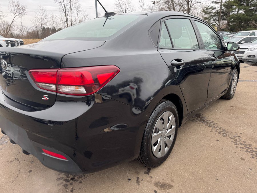 Used 2018 Kia Rio S image 11