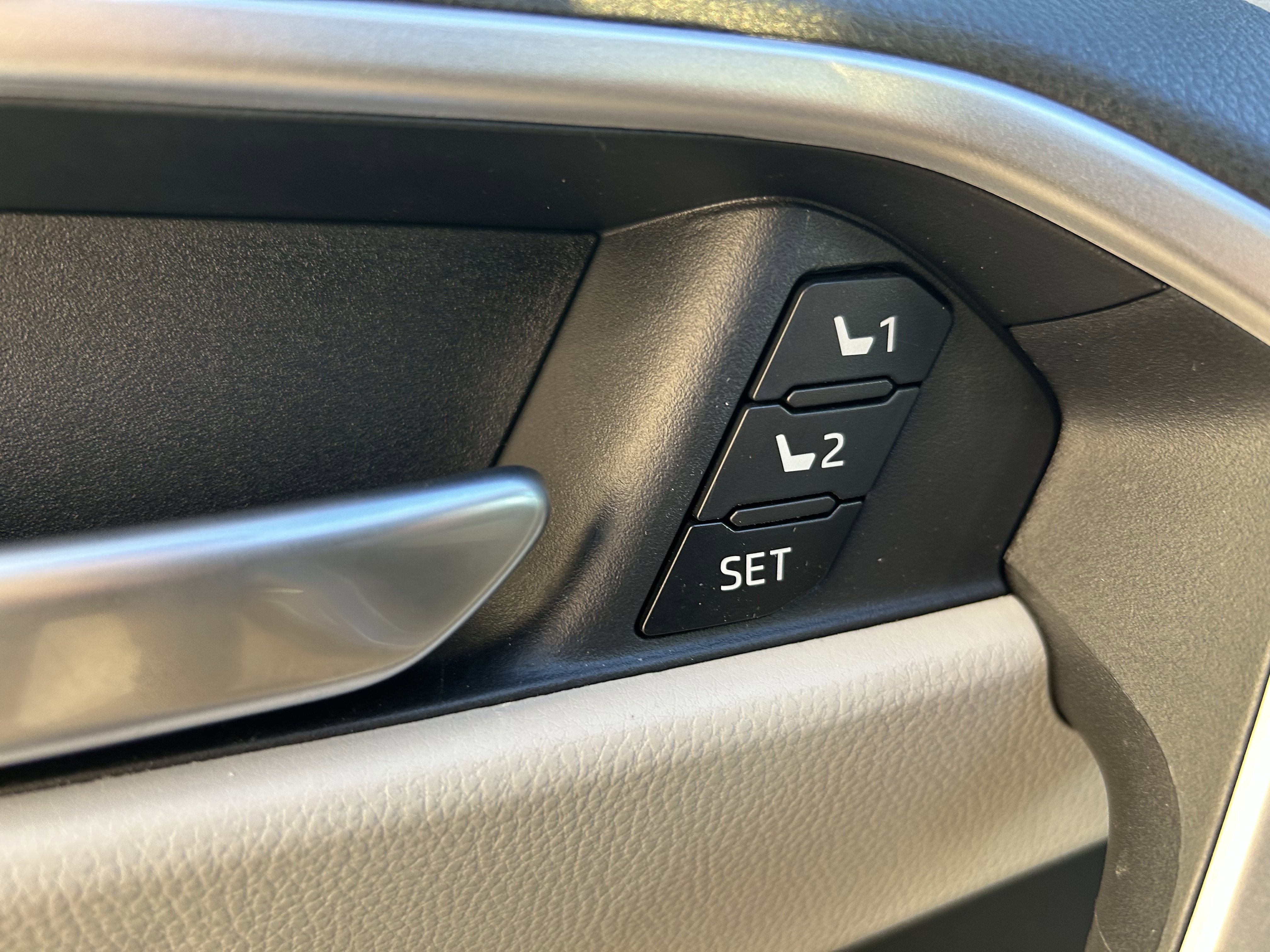 Certified 2023 Toyota RAV4 XLE Premium image 17